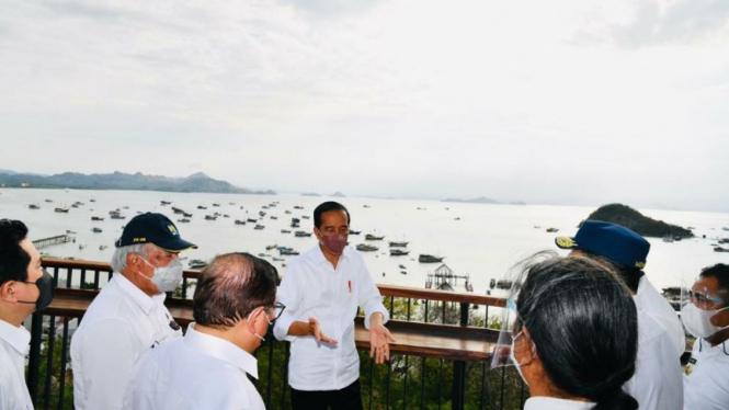 Presiden Joko Widodo saat berkunjung ke Labuan Bajo 14 Oktober 2021.
