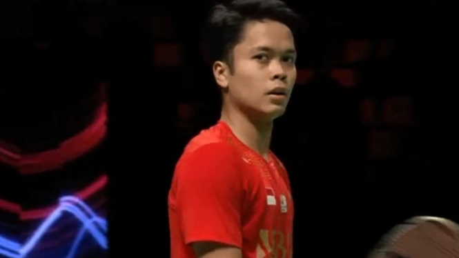 Anthony Sinisuka Ginting melawan Viktor Axelsen.