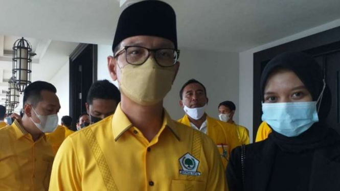 Ketua Partai Golkar Nusa Tenggara Barat (NTB) yang juga Wali Kota Mataram, Mohan Roliskana.