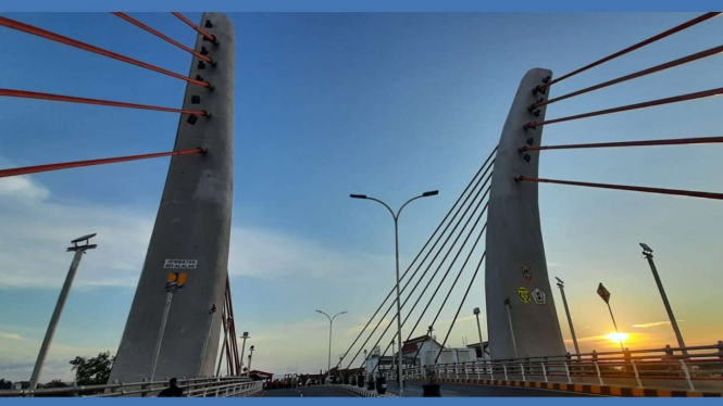 Jembatan Sei Alalak Kota Banjarmasin