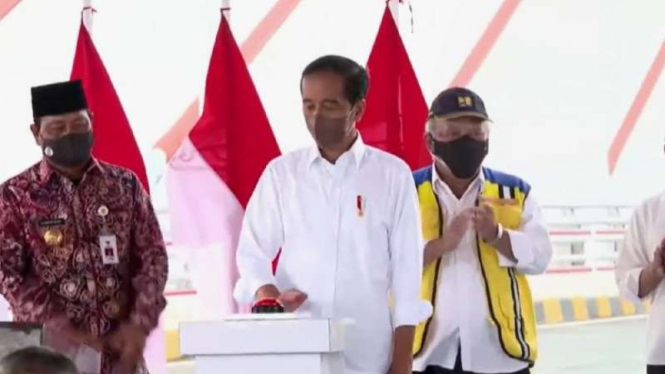 Presiden Jokowi resmikan Jembatan Sei Alalak 