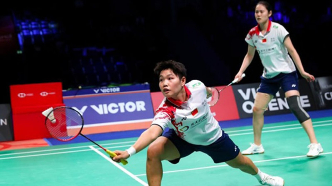 Ganda putri China, Huang Dongping/Zheng Yu