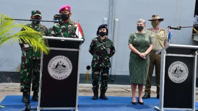 VIVA Militer: Danlantamal III Jakarta sambut kedatangan kapal perang Australia