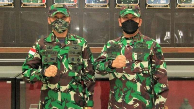 VIVA Militer: Pangdam XVII/Cenderawasih (kiri) dan Pangdam IV/Diponegoro