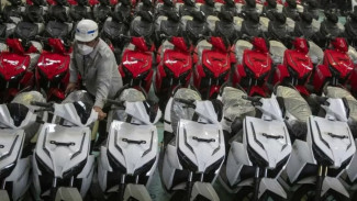 Motor Listrik Buatan Vietnam Siap Hadang Gesits