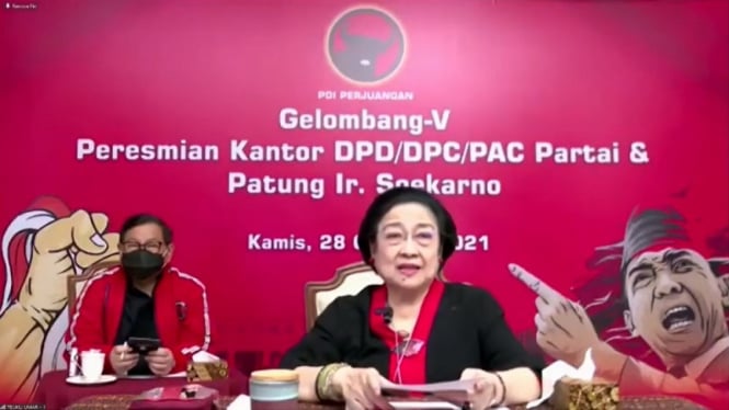 Ketua Umum PDIP Megawati Soekarnoputri meresmikan patung Bung Karno virtual