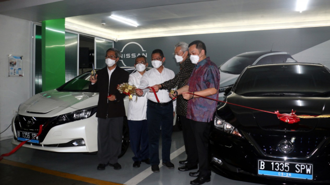 Peresmian SPKLU Nissan dan PLN.