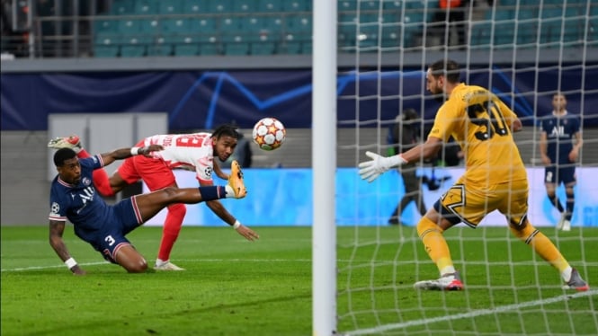 Pertandingan RB Leipzig vs PSG. 