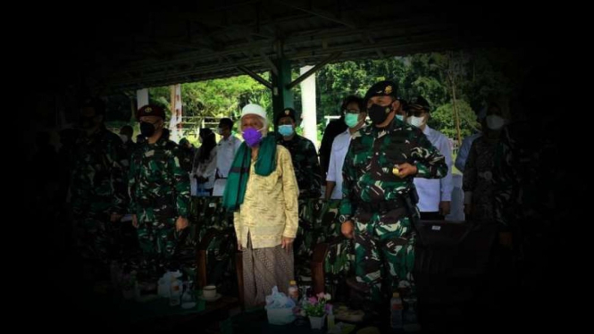 VIVA Militer: Markas Yonif 320/Badak Putih