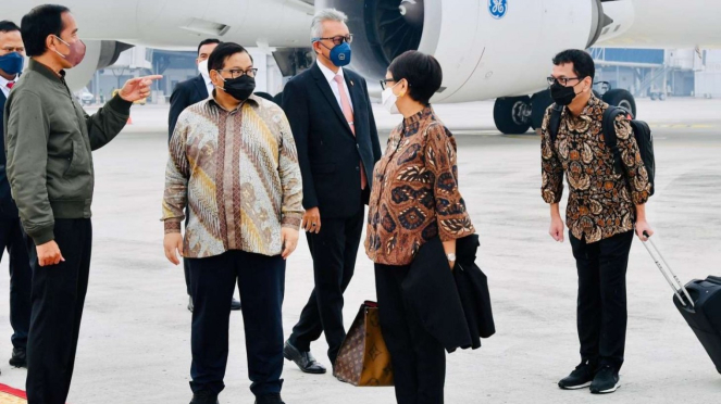 Tiba Di Tanah Air, Jokowi Karantina Mandiri Di Istana Bogor