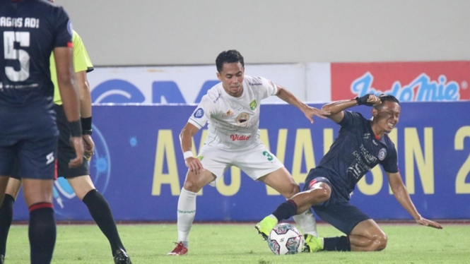 Pertandingan Arema FC vs Persebaya Surabaya