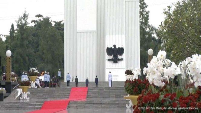 Presiden Jokowi memimpin ziarah dan upacara di TMP Kalibata