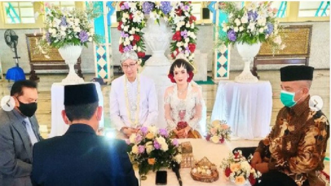 Abu Janda menikah 