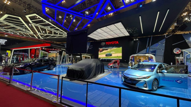 Booth Toyota di GIIAS 2021.