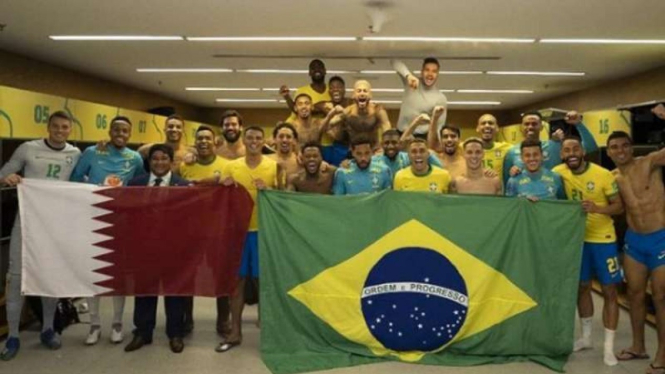 Timnas Brasil rayakan keberhasilan lolos ke Piala Dunia 2022