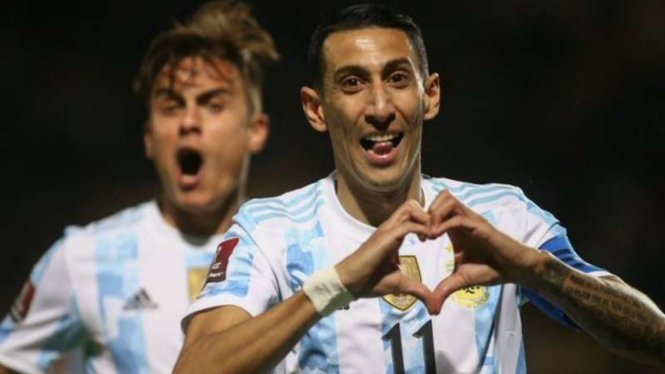 Pemain Argentina, Angel Di Maria rayakan gol.