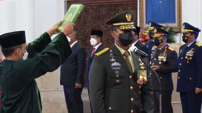 Jenderal Andika Perkasa dilantik menjadi Panglima TNI.