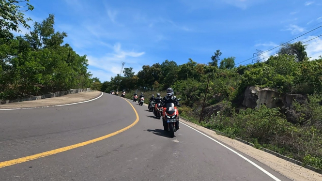 Touring Honda ADV150 di Lombok.