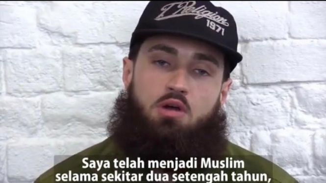 Sam, mualaf asal London mengaku mengenal agama islam usai mendalami sihir