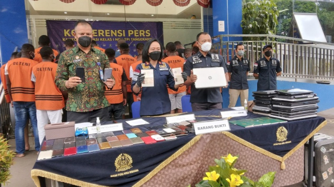  Puluhan Warga Negara Asing (WNA) diamankan pihak Kantor Imigrasi Tangerang