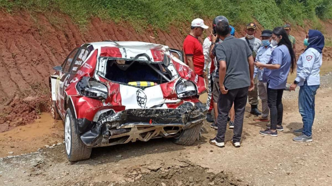 Sean Gelael kecelakaan pakai Citroen C3