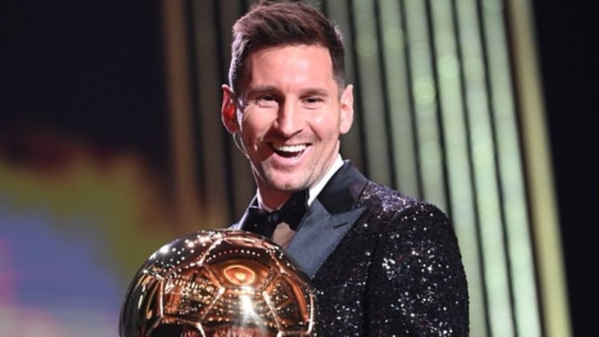 Lionel Messi meraih Ballon d'Or 2021