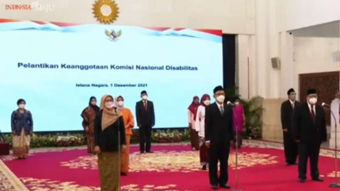Jokowi lantik Komisi Nasional Disabilitas.