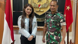 Kaget Lihat Mobil Anggota DPR RI Cantik yang Minta Dikawal TNI