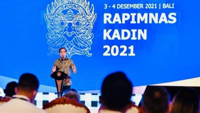 Presiden Jokowi dalam acara Rapimnas Kadin 2021.