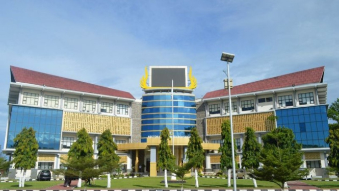 Gedung Rektorat Universitas Negeri Padang
