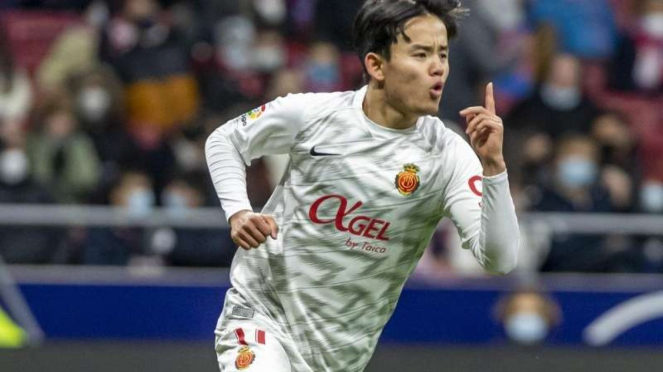 Pemain sayap Real Mallorca, Takefusa Kubo.