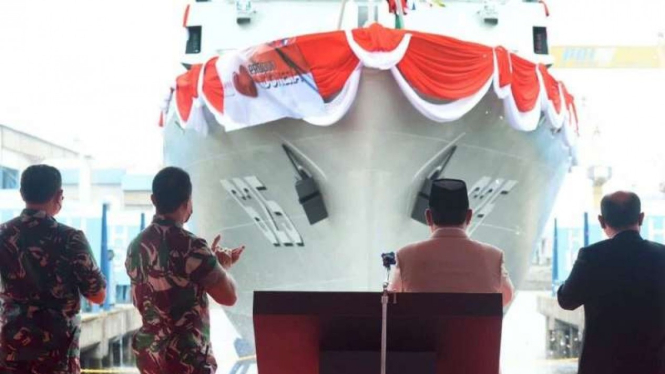 VIVA Militer: Peluncuran Kapal Cepat Rudal (KCR) TNI Angkatan Laut