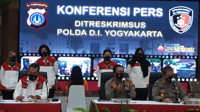 Polda DIY merilis kasus konten pornografi dengan tersangka Siskaeee