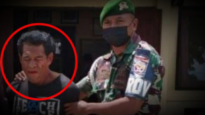 VIV Militer: Prajurit TNI Yonif 743/PSY tangkap buronan polisi.