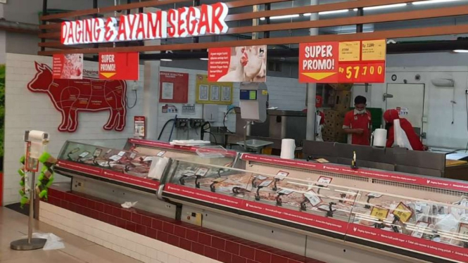 Kios Daging dan Ayam Segar di Superindo.