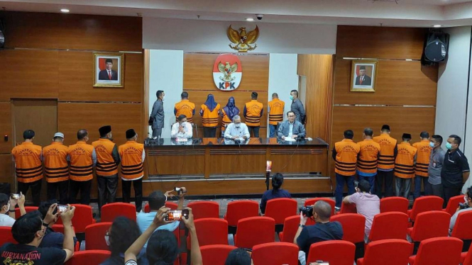 15 Anggota dan Eks DPRD Muara Enim Ditahan Oleh KPK