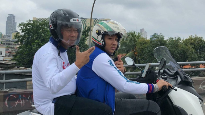Haji Lulung naik motor Yamaha XMAX