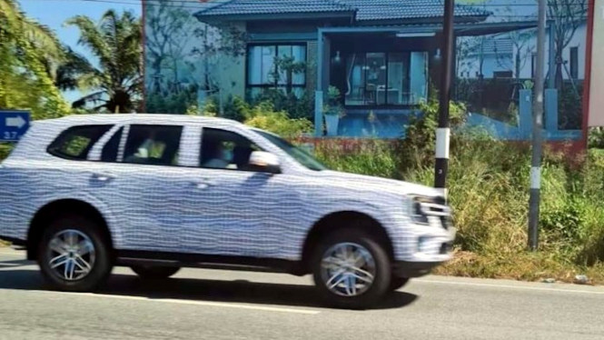 Bocoran mobil SUV Ford Everest generasi terbaru.