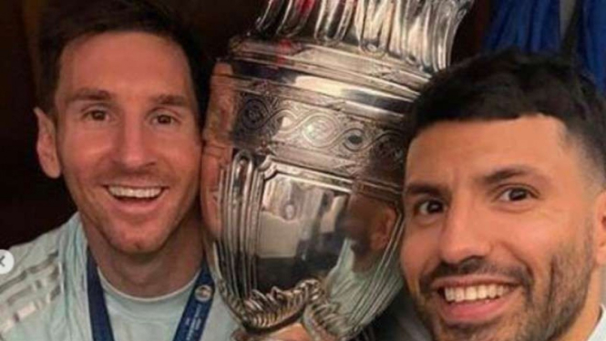 LIonel Messi dan Sergio Aguero