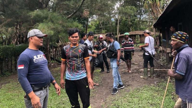 TNI-Polri menangkap suami istri pengedar ganja di Jayawijaya Papua