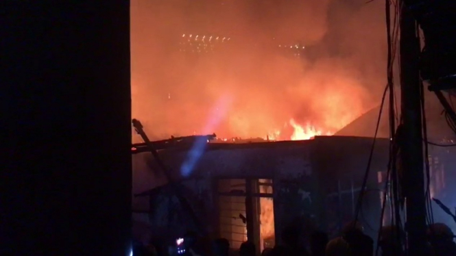 Kebakaran di Kali Pasir, Menteng Jakarta