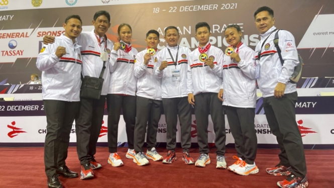 Tim karate Indonesia