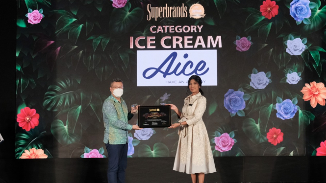 Aice terima penghargaan Superbrands pada kategori es krim di tahun 2021.