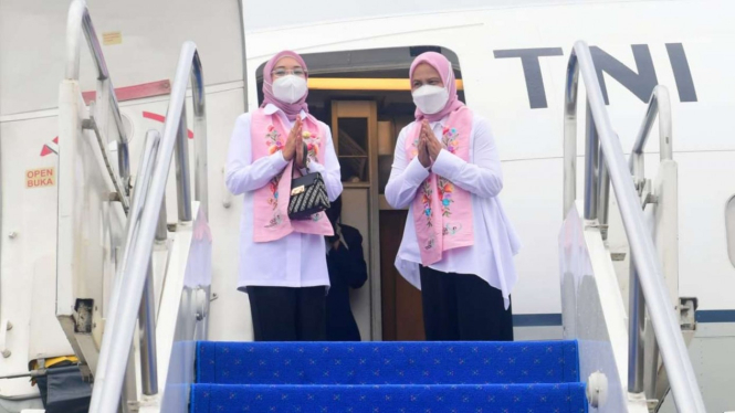 Ibu Negara Iriana Joko Widodo bertolak ke Jabar untuk meninjau vaksinasi anak.