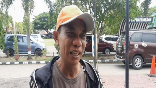 Abdul Rahim (49), pelaku joki vaksin di Pinrang, Sulawesi Selatan