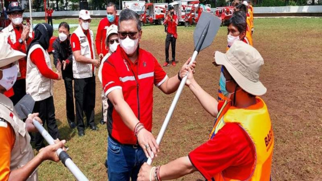 Sekjen PDIP Hasto Kristiyanto di acara apel kesiapsiagaan bencana