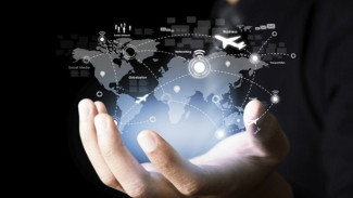 Tips Mudah agar Remaja Tetap Aman saat Akses Internet