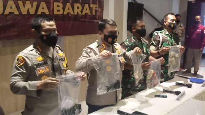 Polda Jawa Barat dan Pomdam Siliwangi tangani kasus tabrak lari Nagreg.