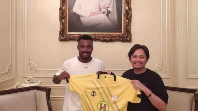 Barito Putera resmi mendatangkan Guy Junior. 