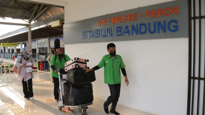 Stasiun KAI Daop II Bandung.